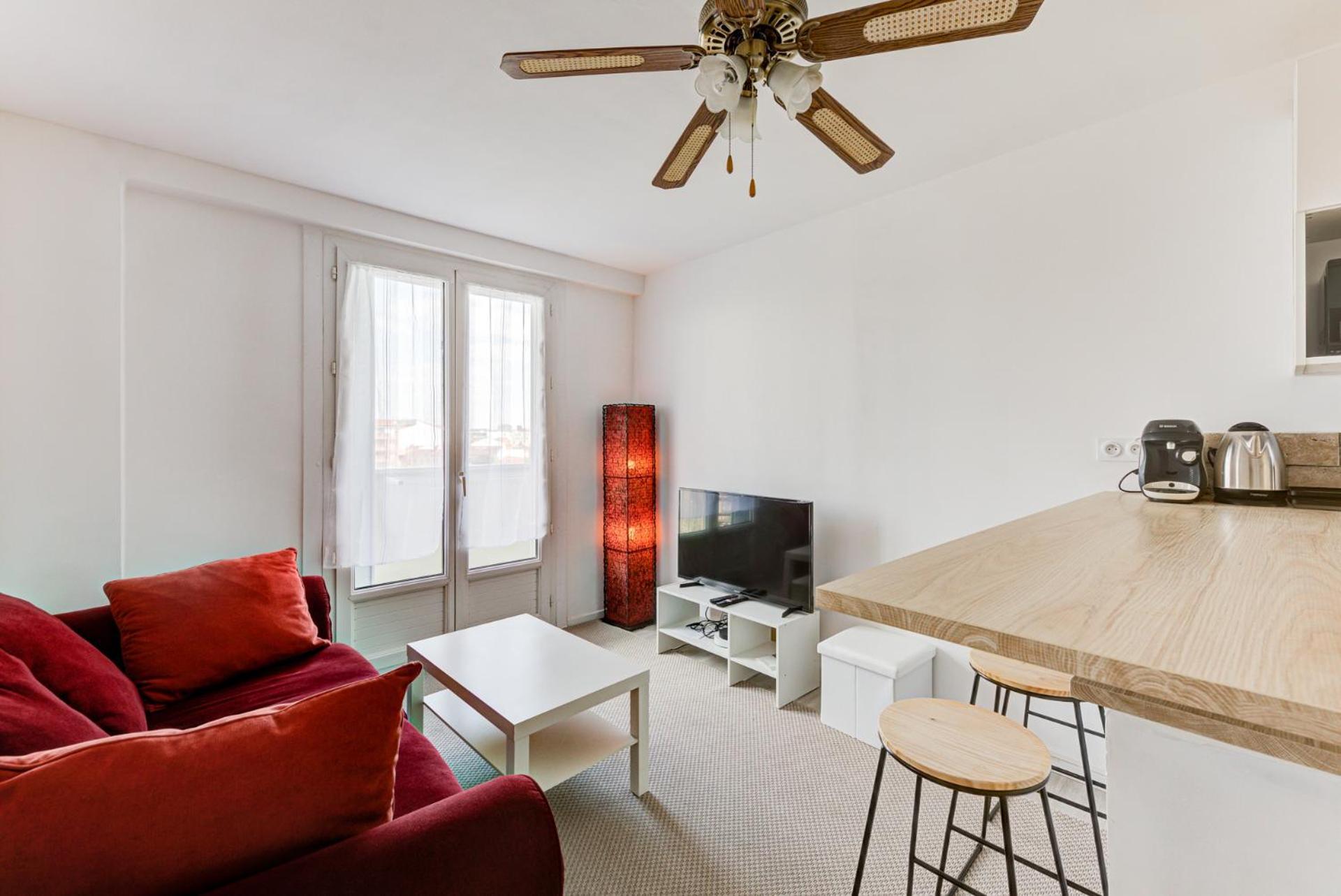 Готель Le Central - Chambre Privative Avec Salon Et Terrasse Privee Тулуза Екстер'єр фото